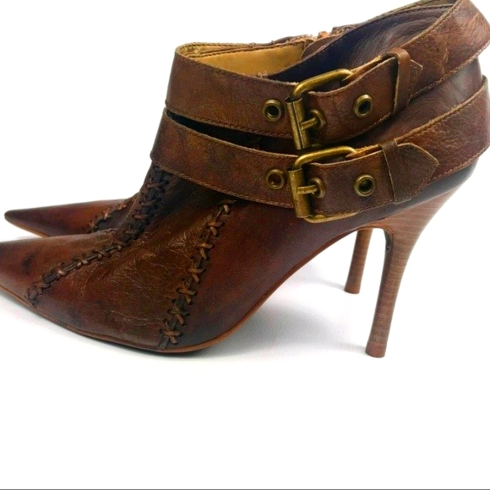 Carlos Boreline Ankle Boots